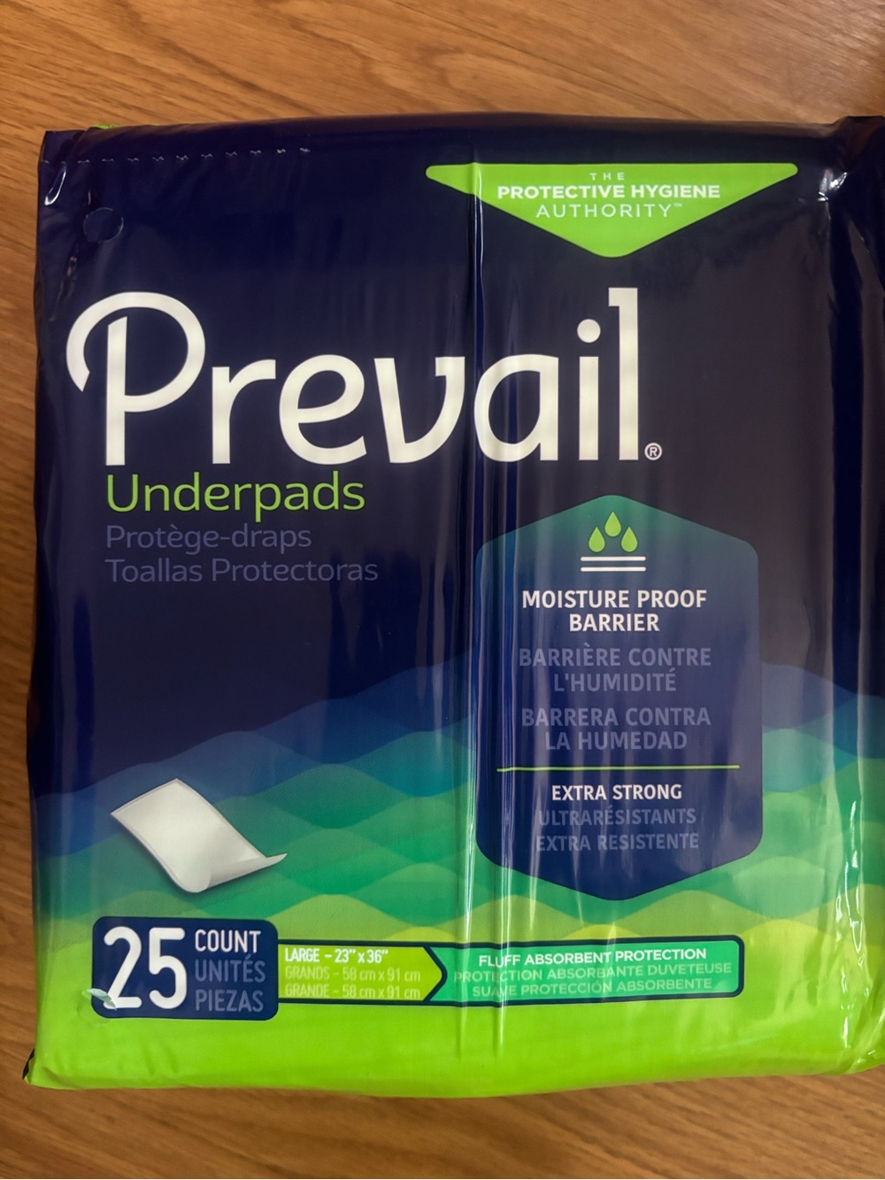 Prevail Blue & Green Moisture-Proof Underpads - 25 Count